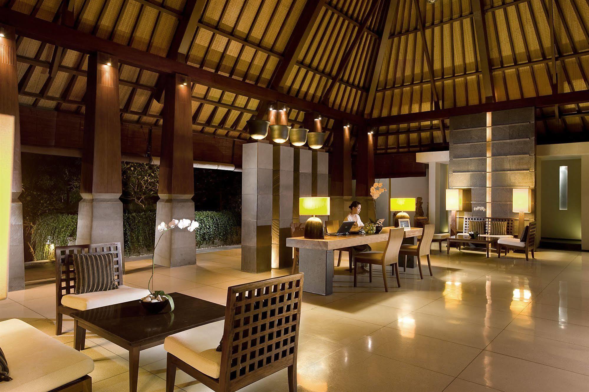 The Kayana Villa Seminyak  Exterior photo