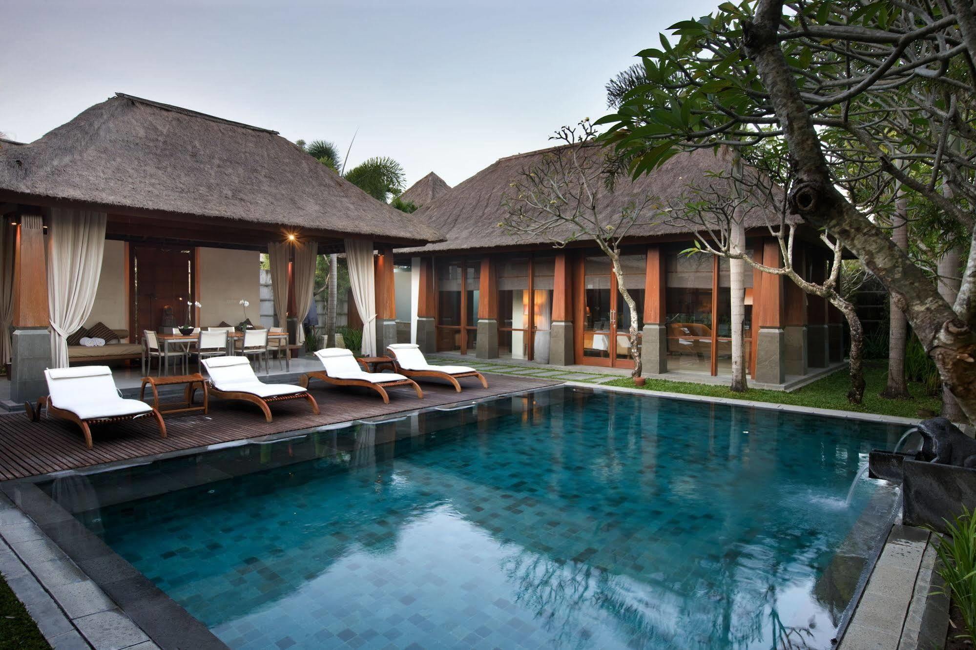 The Kayana Villa Seminyak  Exterior photo